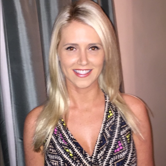 Meet your Posher, Liz - Picture 4 of 8